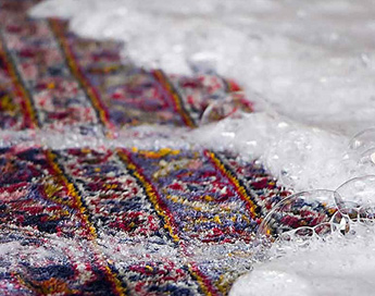 خدمات تخصصی قالیشویی در قالیشویی حرم قم